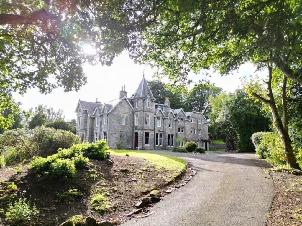 Отель Wellwood Manor Питлохри Экстерьер фото