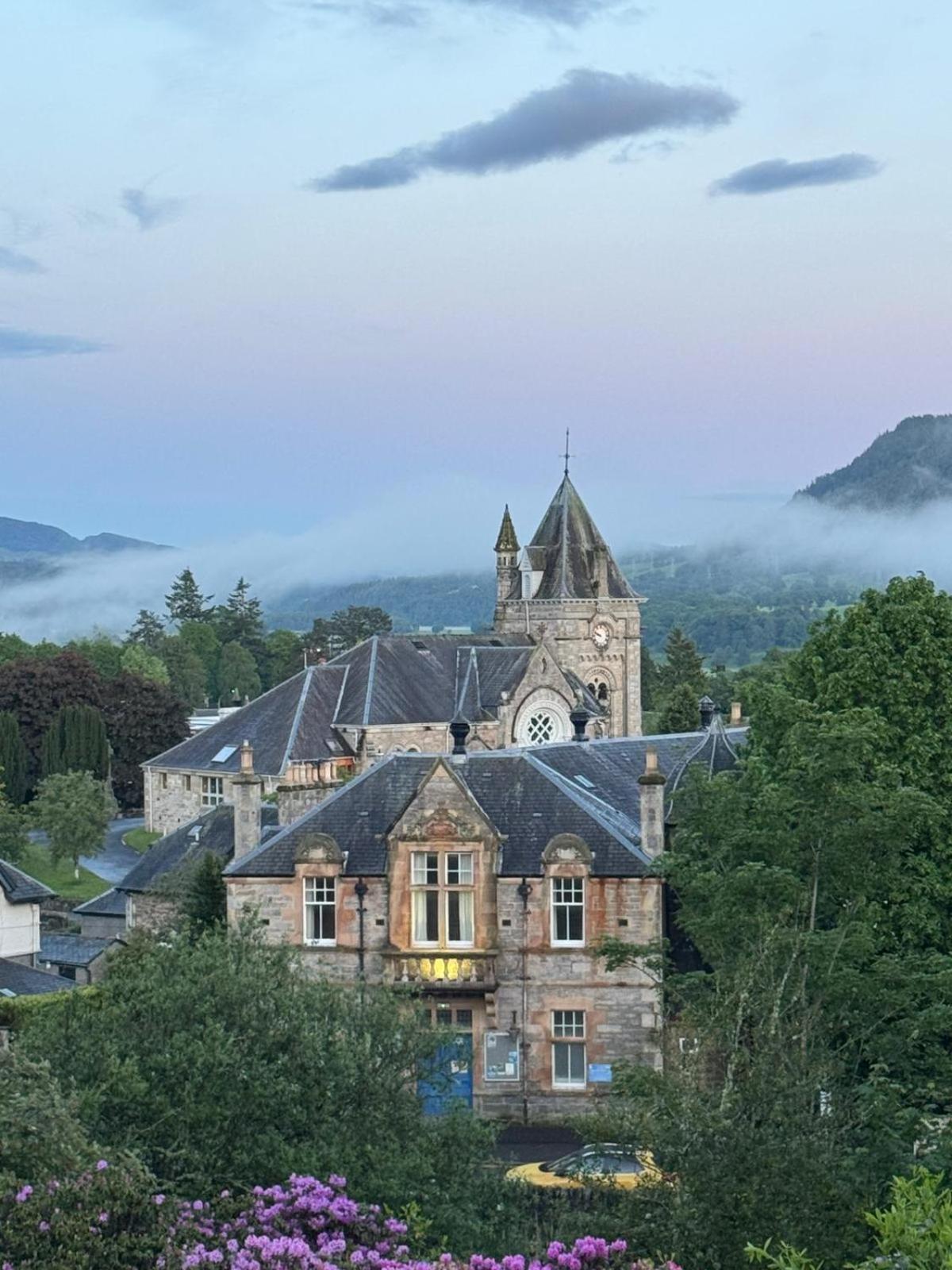 Отель Wellwood Manor Питлохри Экстерьер фото